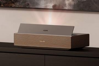 XGIMI、世界初4K 120Hz対応の超短焦点プロジェクタ「AURA 3シリーズ」IFAで披露