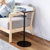 「プロジェクターを空間になじませて設置できる木目調スタンド。6580円」の画像1