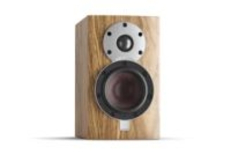 DALIスピーカー「MENUET SE」に新色ナチュラル・ウォルナット