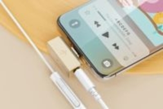 FIIO、スマホに直結できる超小型ヘッドフォンアンプ「Snowsky TINY」。スマホ充電対応モデルも