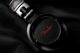 フェンダー、プロ向けモニターヘッドフォンを日本先行発売