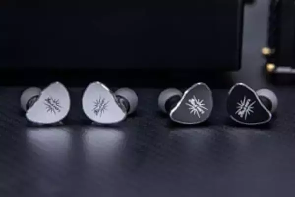 Kiwi Ears、DLC振動板搭載で約5000円の有線イヤフォン「Belle」