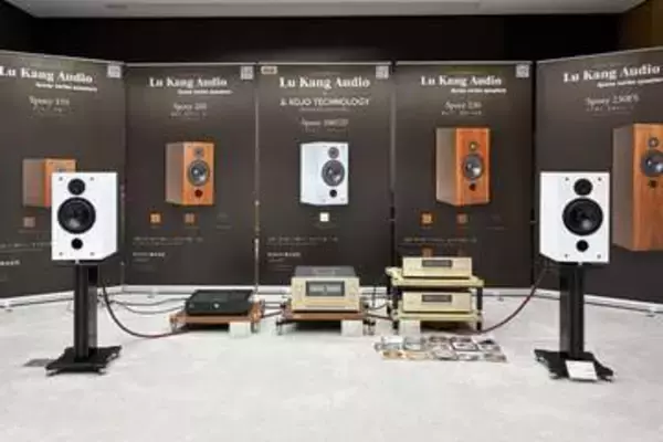 【レビュー】世界初、仮想アース内蔵Lu Kang Audioスピーカーに迫る。小型「Spoey 155」もチェック