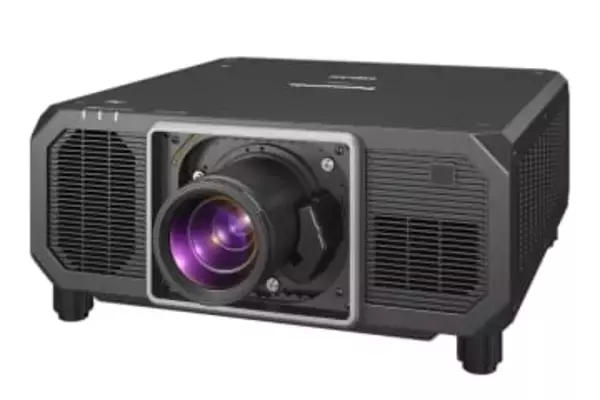 パナソニック・プロジェクタ初、Rec.2020対応のRGBレーザー搭載「PT-HTQ20J」