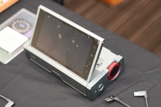 xDuoo、5.5インチディスプレイ採用のコンパクトなデジタルトランスポート「DP-10」