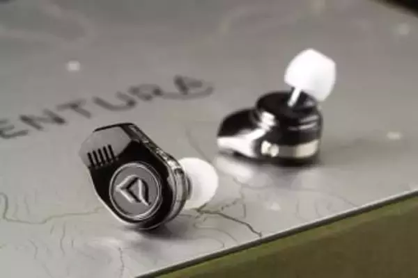 DITA、3年ぶりの最上位イヤフォン「VENTURA」。新開発V4ドライバ×クアッドバッフル