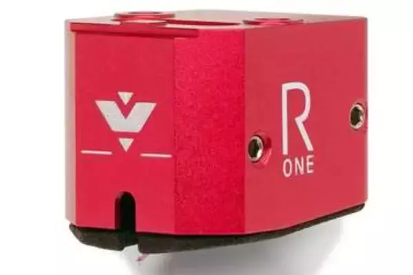 VERTERE、フラット・バランス追求した最上位MCカートリッジ「RUBY ONE MC」