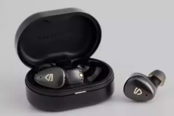 SOUNDPEATSの新ハイエンド「Aura Nebula」も低価格。Amazonプライム感謝祭、AV Watch限定クーポンも