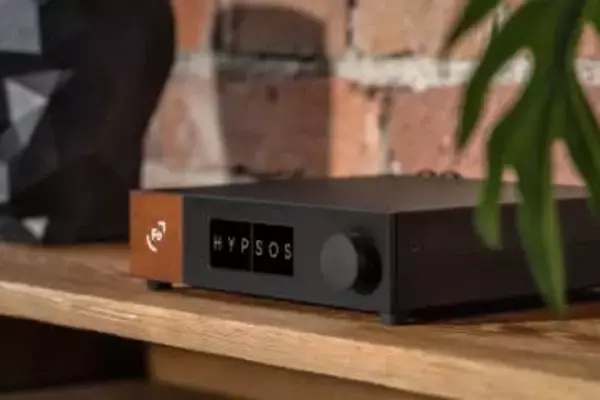 Ferrum Audio、2台の機器を同時に駆動できる「HYPSOS Dual Output」