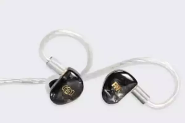 Hi-Unitから“有線で本気で聴きたい”人向けピヤホン。2.2万円