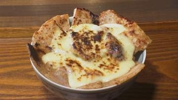 「罪悪感すら旨い」富山の“背徳グルメ”2選　炙りチーズ味噌豚丼と500グラム角煮重　ボリューム満点の看板メニューに迫る