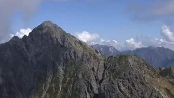 北アルプス・八峰キレットで47歳男性が滑落死　岩場で約150メートル下に　鹿島槍ヶ岳から五竜岳へ登山