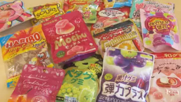 急成長のグミ市場 「噛めば噛むほどクセになる」 160種類並ぶ富山のスーパーも　グミの意外なメリットと知っておきたい注意点