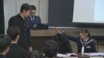 中学生が模擬少年審判に挑戦　「お父さん、もうやめて！」迫真の演技で法の重要性を学ぶ