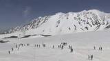 「【きょうの立山室堂・動画】富山が誇る絶景！立山黒部アルペンルート 16日は快晴、観光客でにぎわう」の画像1