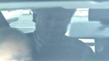 容疑者立ち会いで実況見分、母子2人死亡の衝突事故　赤信号無視し時速140キロ超で交差点進入か