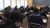 「県立高校一般入試始まる、志願倍率0.89倍で過去最低　あす2日目は英語と数学」の画像1