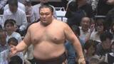 「朝乃山、3勝目で白星先行　「しっかり耐えて寄り切ることができた」【大相撲夏場所 5日目結果】」の画像1