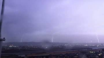 富山市豊田小学校、落雷による停電で突然の休校に　週明けの対応は復旧の目処が立ち次第判断へ