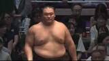 「朝乃山、7連勝で勝ち越し決める　藤青雲を寄り切って8勝目【大相撲名古屋場所 10日目結果】」の画像1