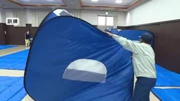 梅雨入りを前にダムの緊急放流を想定し住民が避難訓練　警戒レベル４の避難指示に従い避難所へ