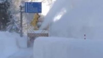 立山黒部アルペンルート 春の開通へ除雪作業スタート　9年ぶり新型除雪車「立山熊太郎」が雪と格闘