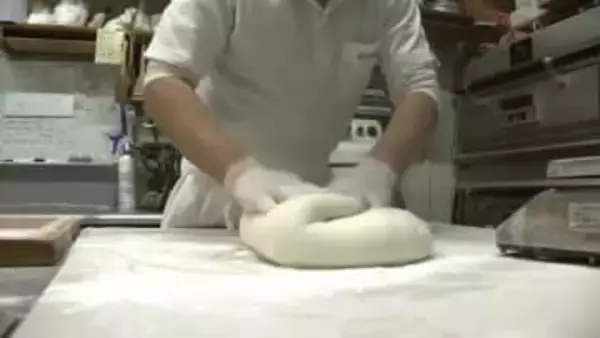 年の瀬迫る富山、餅づくりがピーク　もち米の仕入れ値は約2倍に高騰、のし餅をやむを得ず4割値上げ