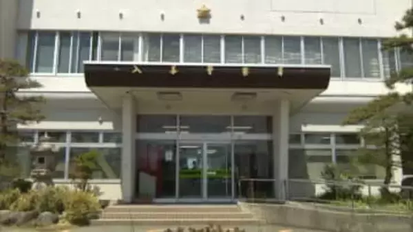 「2階から物音がする」住居侵入の疑いで入善高校の実習教諭を現行犯逮捕　酒に酔っていたか