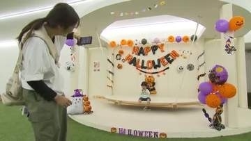 ファボーレ別棟の屋内公園「BBTパーク」、来場4万人を達成　記念セレモニーで家族に記念品