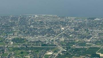 100年続いた酒蔵が「事業停止」　M&Aを機に新ブランド「帆波」で再出発も再建の途上で代表が急逝　原材料高騰も追い打ちに