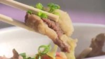 クマ鍋500人分を味わう　立山町で郷土料理を販売するグルメフードフェス