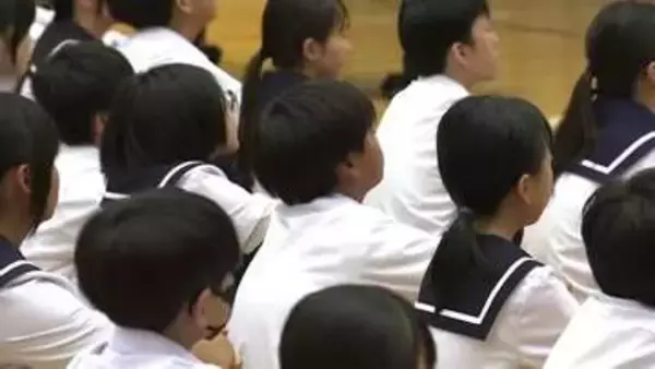 大雨の避難所から新学期へ　氷見市の中学生「みんなと顔を合わせて安心した」　大雨が影響での欠席は5人