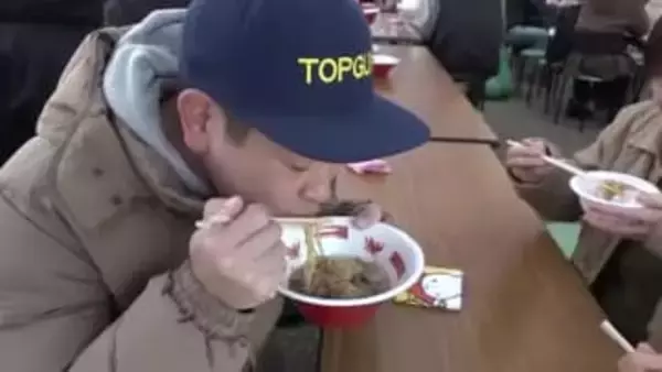 コラボラーメンに長い列　入善のまちなかに賑わい　22日まで