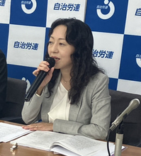 公務員7万人回答「カスハラ」半数が被害、4割が健康に影響　議員からの要求、暴行、ネット中傷も…“過酷な実態”明らかに