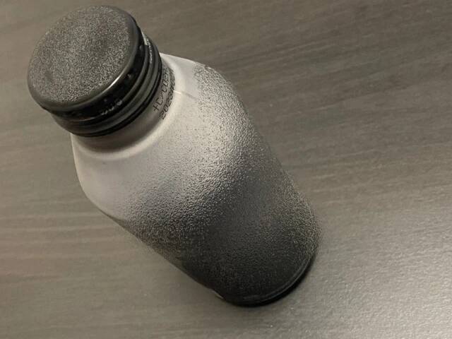 「コープみらい」配達員が車両内“排尿”で大騒動も…ドライバーらは“同情”　切実すぎる物流業界の「トイレ」事情
