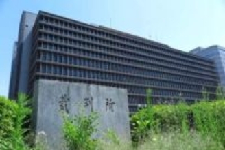 「あおり運転をされたのは自分だ」双方が主張…走行中に“手で押し”バイク転倒、短気が招いた有罪判決