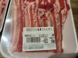「麻布十番の高級スーパーで190円の“激安豚肉”を購入→よく見たら……　ラベルミス気づかなくても客は罪になる？」の画像1