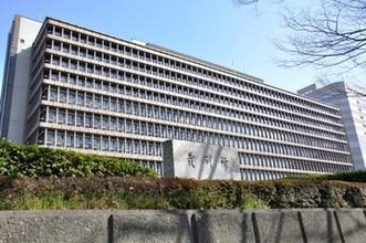 「学校に知られたら退学ですね」SNS乗っ取りで女子高生脅迫、“盗撮画像”求めた男性の幼稚な動機