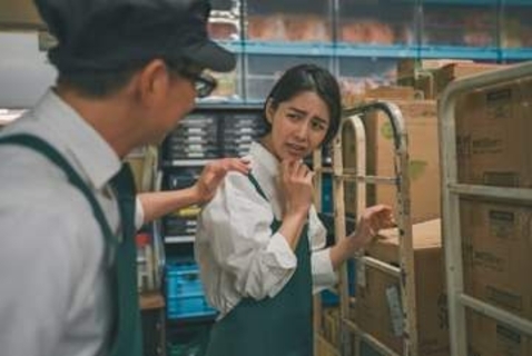 「2人で食事に」断っても断ってもくじけない50代上司に悩む女性…職場の「おじアタック」はセクハラ？
