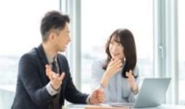 「連休どこ行くの？」上司の一言に拒否反応　プライベートへの質問はハラスメントになる？