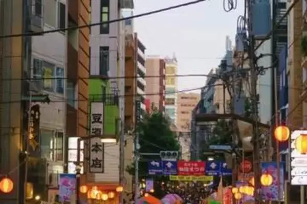 麻布十番祭り「蟹ラーメン」で体調不良訴え相次ぐ、6人から連絡　港区保健所が調査