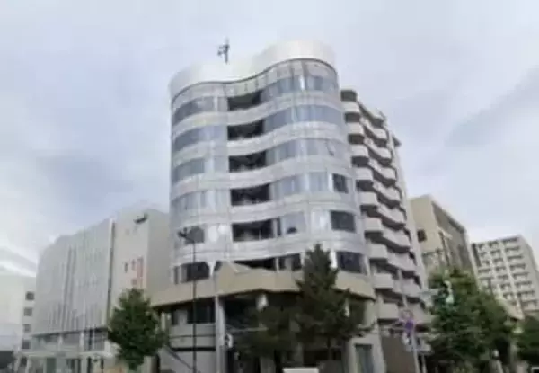 元生徒の性被害訴訟めぐり高校が声明、元講師に損害賠償請求へ　契約解除後に「さらに重大な違反が発覚」