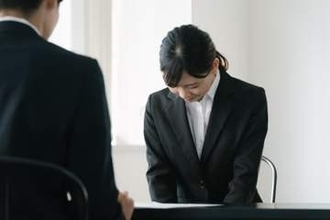 「胸を触られ、ホテルに誘われた」就活生につけ込む悪質セクハラ…企業に防止措置を義務化、何が変わった？