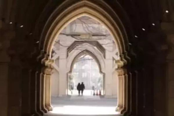 「もっと周知されるべき」東大キャンパスで警備員がエスコート　SNSで話題の制度、実は15年前から