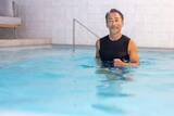 「「女性用の水着で泳ぎたい」男性の切実な願い　プール側は着用を拒否できる？」の画像1