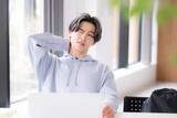 「「GWくらい全部休みたい…」バイト先に拒否された学生、これって仕方ない？」の画像1