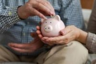連帯保証人だった祖父の借金、孫も返済しないといけない？相続で「突然の請求」も…知らないと怖い対処法
