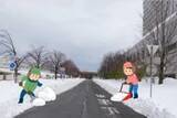 「米山隆一氏の「道路に雪まく動画」でSNS激論、「雪国の常識」か「違法行為」か？」の画像1