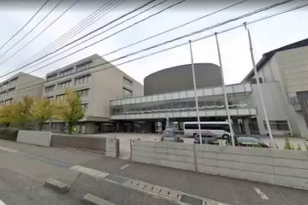 磐越道バス事故「予算を抑えたい」要望あった？ 食い違う説明、学校の責任はどこまで