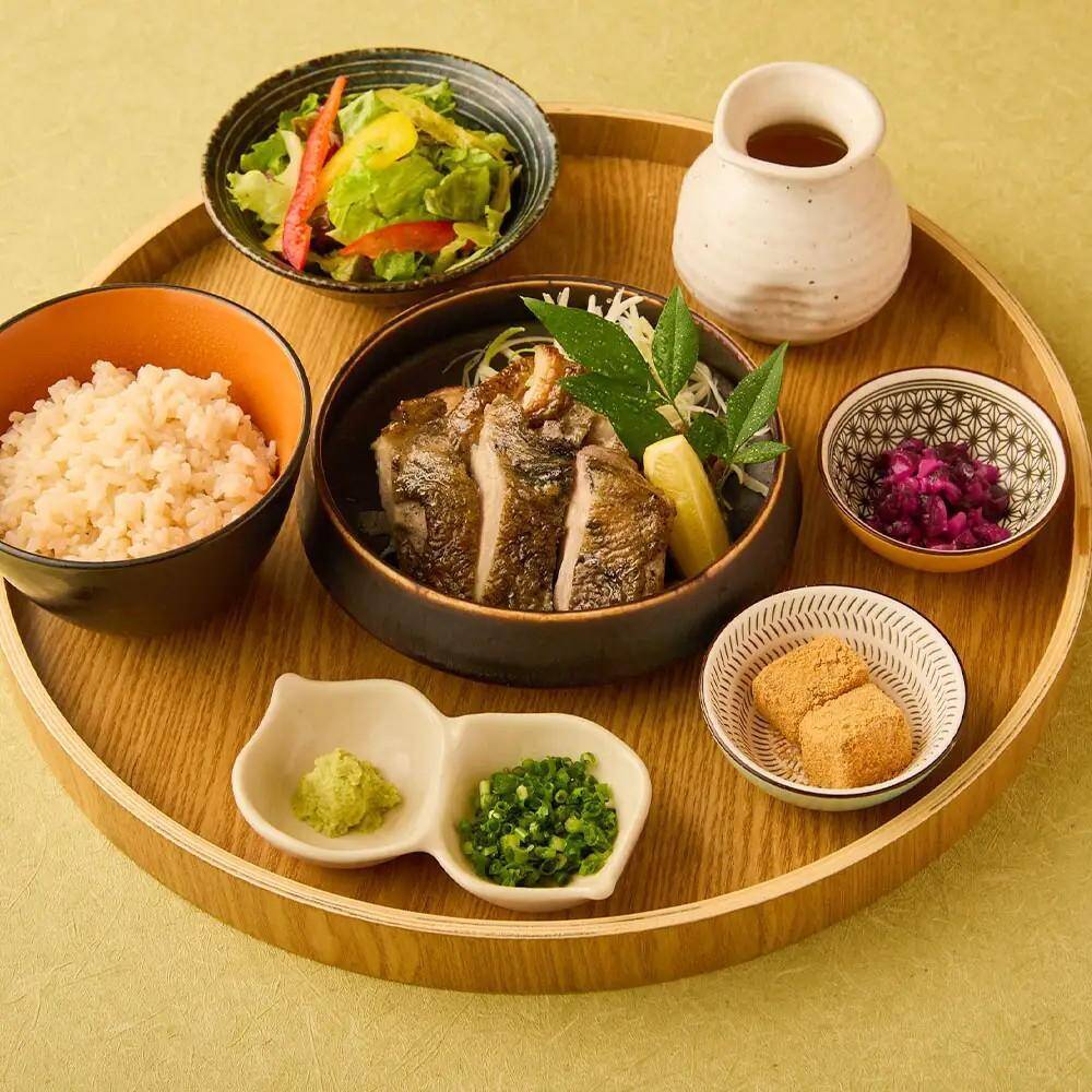 【池袋】500円定食はありがたい。5日間限定でランチメニュー全品半額！《7月31日まで》